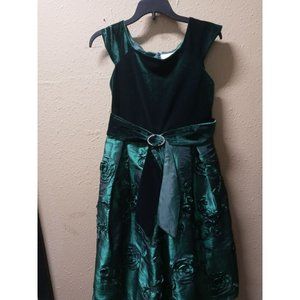 Vintage green velvet sweetheart Rose girls dress size 12